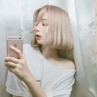 无头家族封面